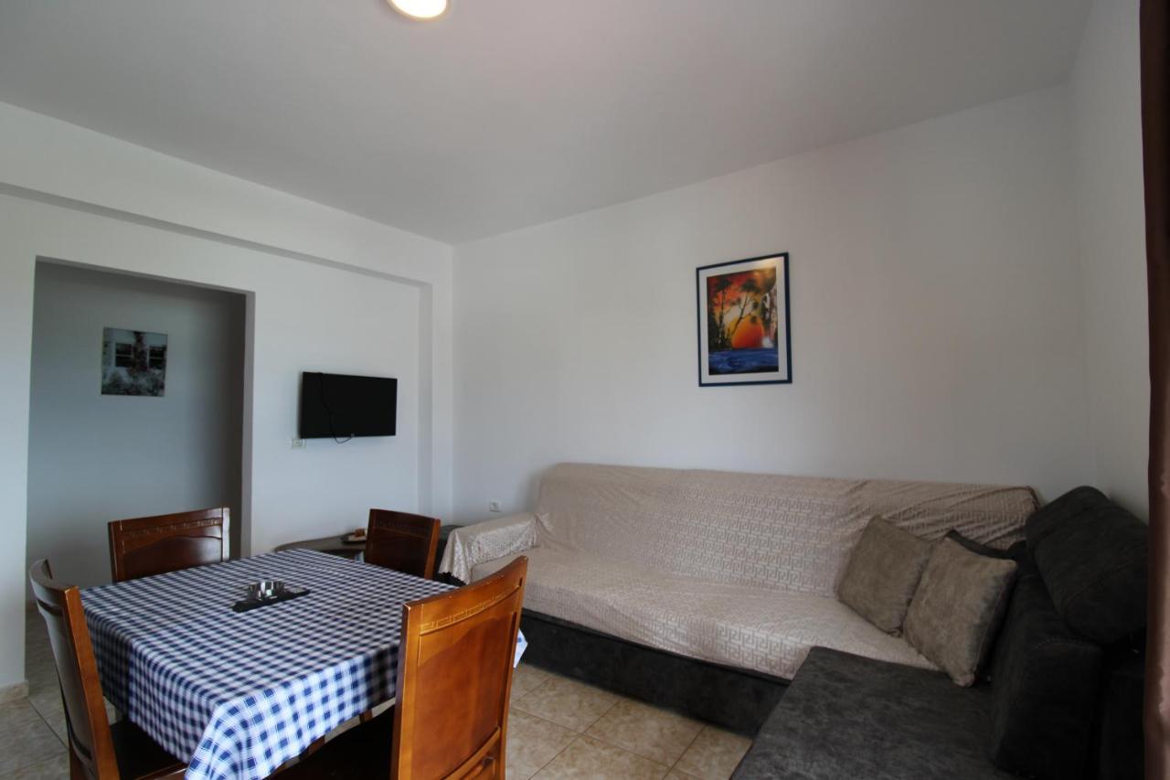 Vila Bilali Appartement Ksamil Buitenkant foto