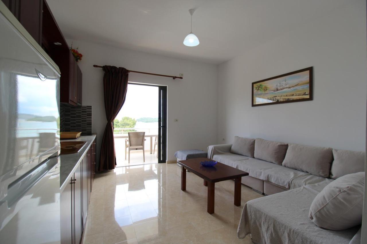 Vila Bilali Appartement Ksamil Buitenkant foto